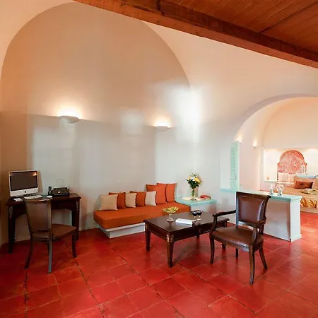 Santorini Luxury Hotel 5*